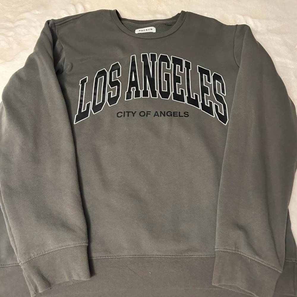 PacSun Gray 'Los Angeles' Arch Crewneck Sweater